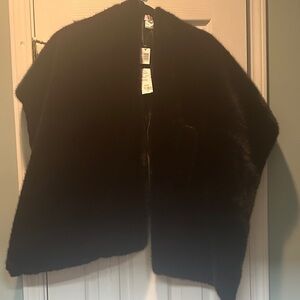 Lux Faux Fur Cape Jacket - Black